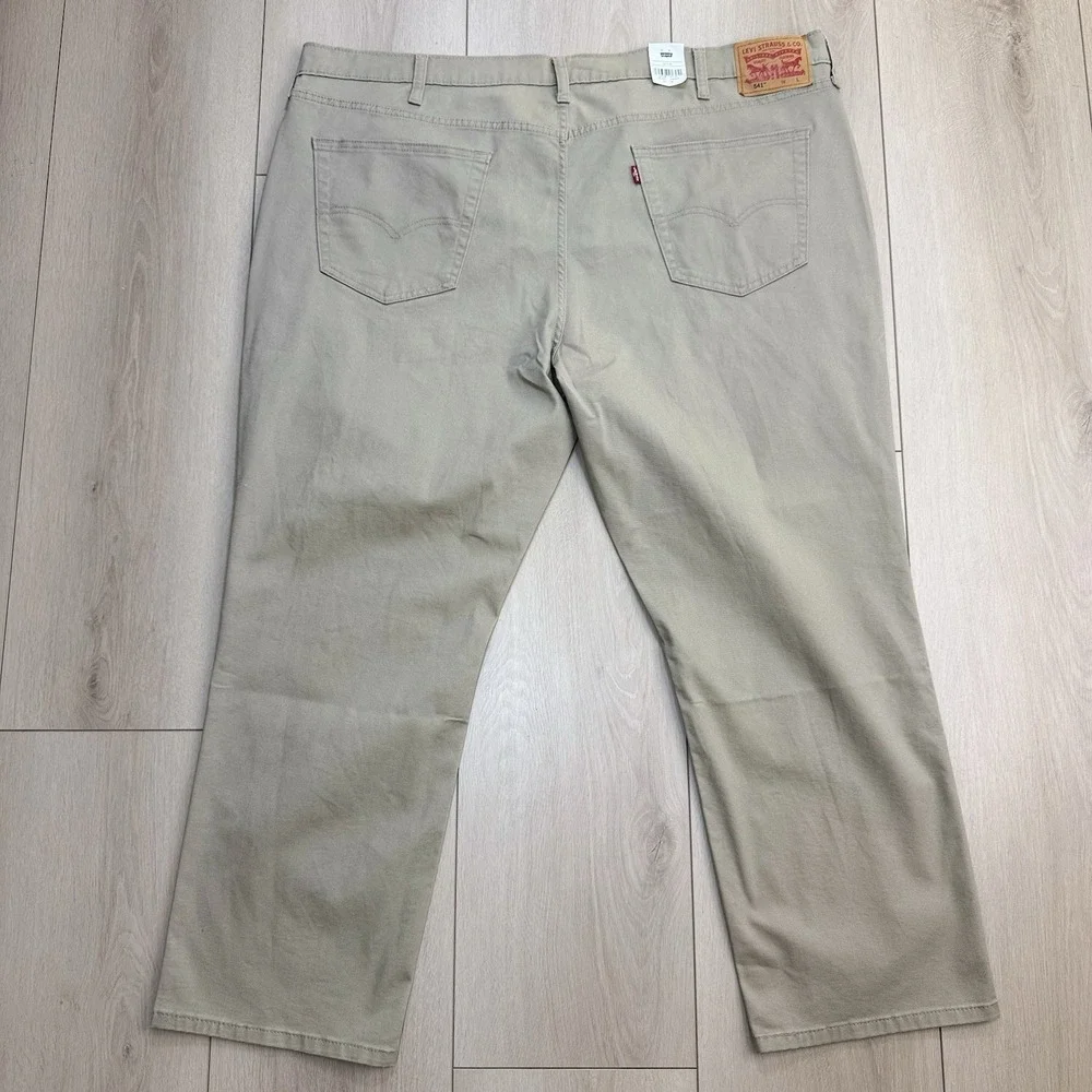 Levi's 541 Athletic Taper Pants Mens 48x30 Khaki Stretch All Seasons Tech NWT‎